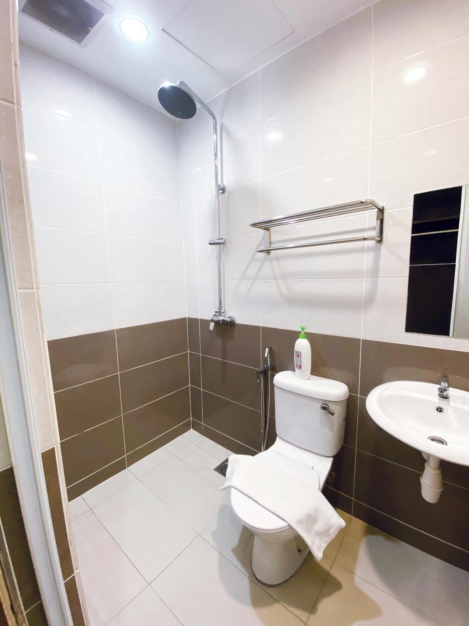 Timez Business Hotel Cheras Exterior photo